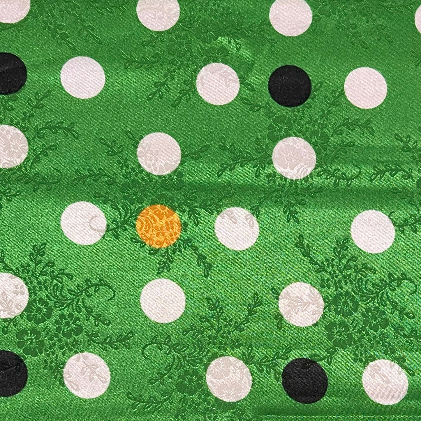 BotanicalDots Classic